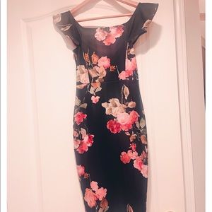 Fitted floral dress